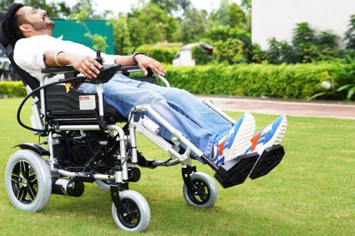 Folding Power Wheelchair Exporters in Punjab: Evox